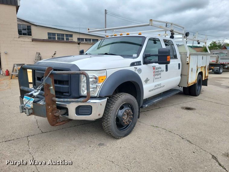 2015 Ford F450 Super Duty Crew Cab utility / service truck - DZ7148