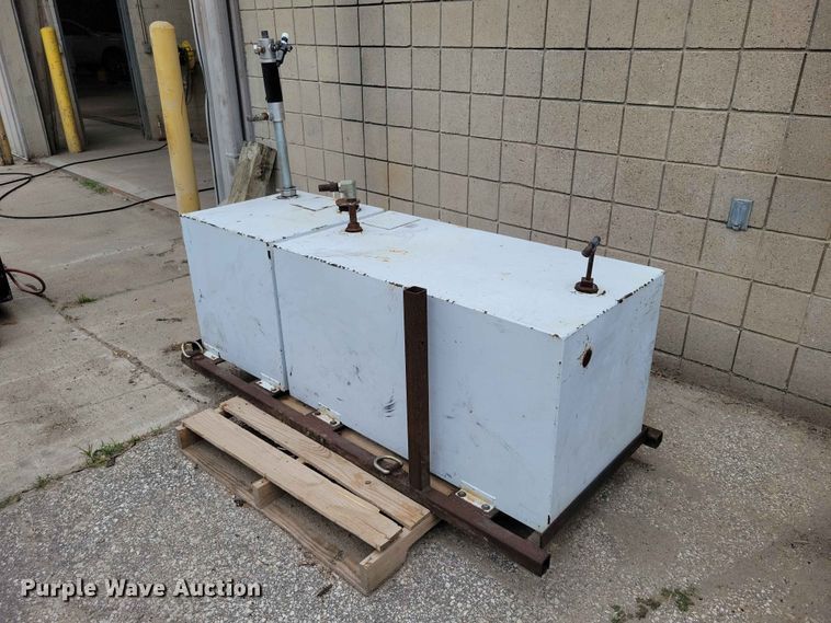 Oil tank - DZ7186