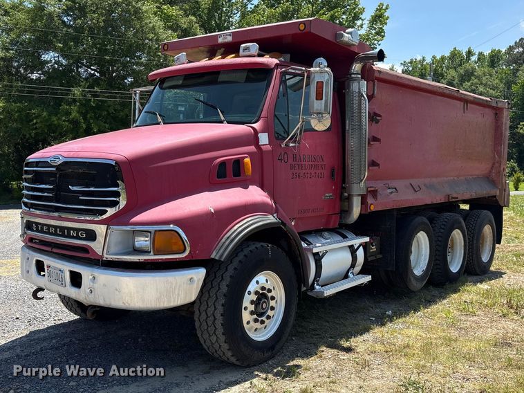 2007 Sterling L9500 dump truck - EF1180