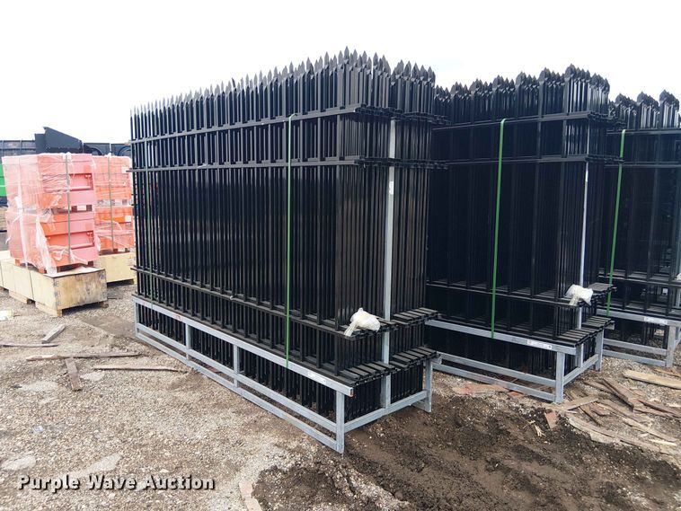 (22) Valley Pioneer F10 fence panels - EH4154