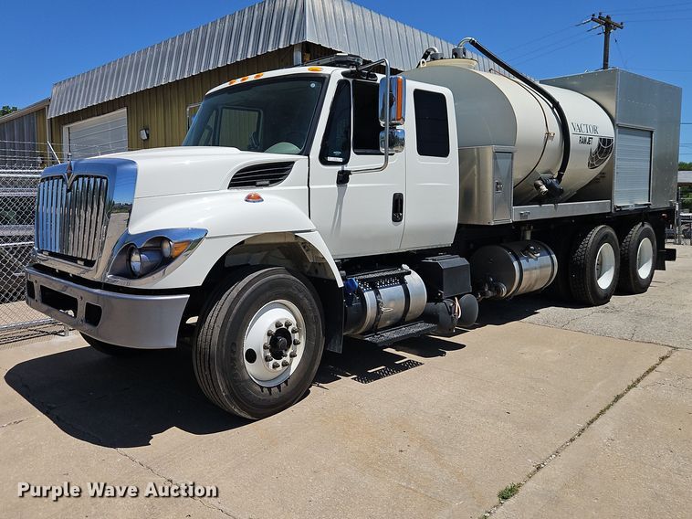 2016 International WorkStar 7400 sewer jetter truck - EO7349