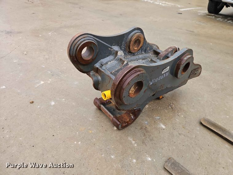 Werk Brau CAT 336F Hydraulic Quick Coupler - EO7375