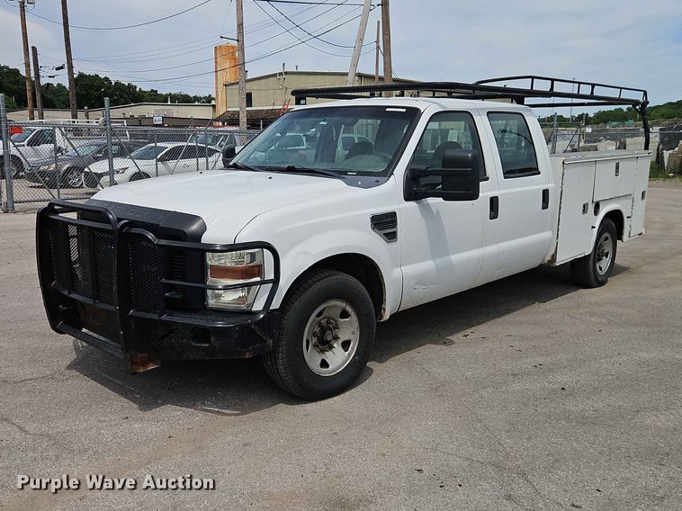 2009 Ford F250 Super Duty Crew Cab utility bed pickup truck - EO7432