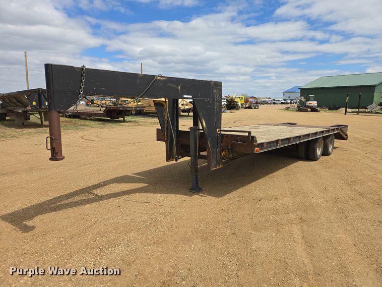 2006 Shop built equipment trailer - ER1543