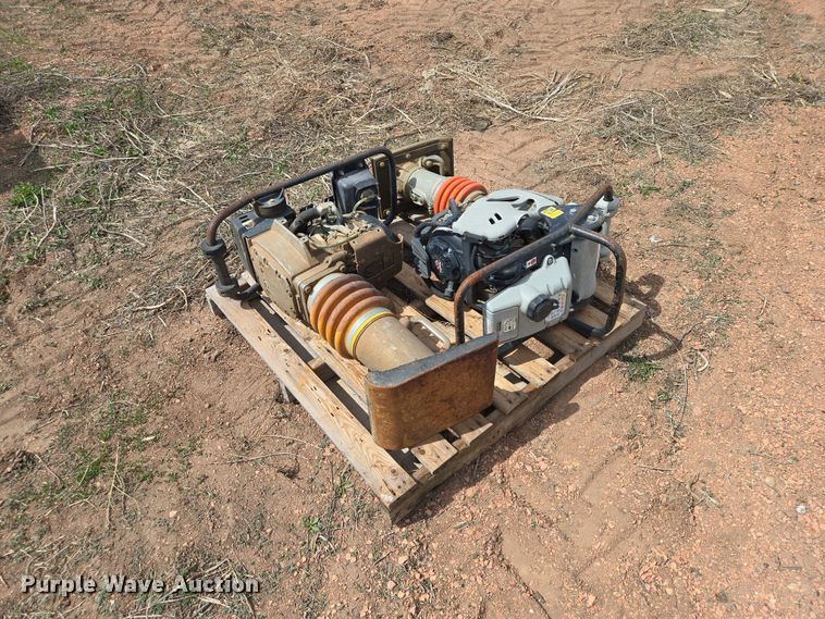 (2) plate compactors - ER1562