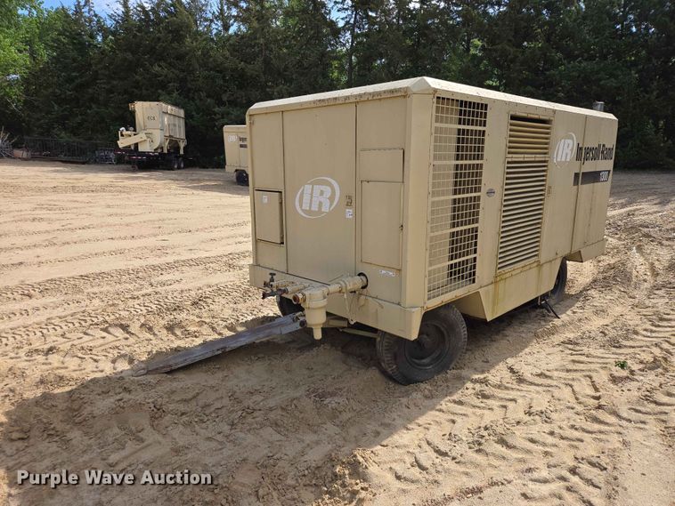 Ingersoll Rand 1300 air compressor - ER1650