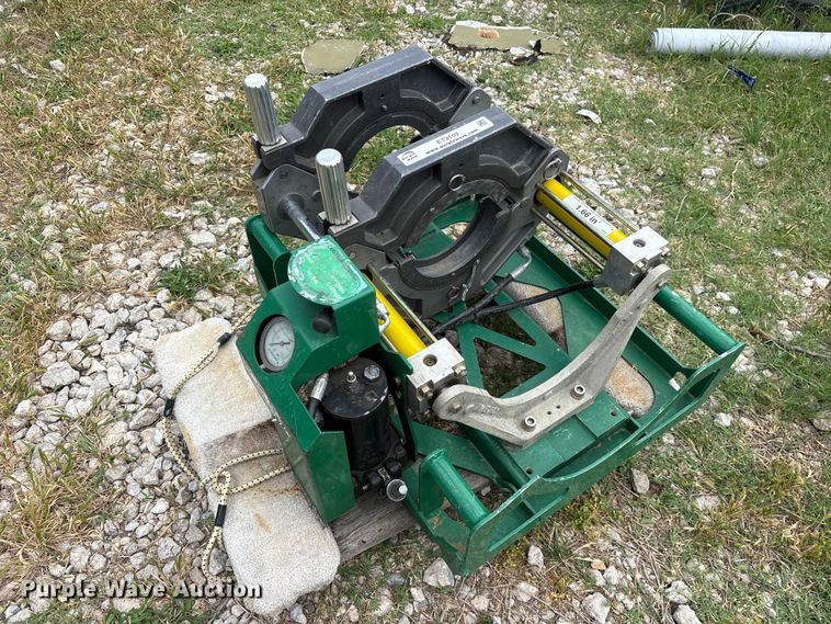 2020 McElroy 881601 pipe fusion machine - ET2102