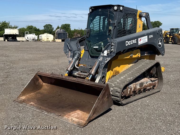 2021 John Deere 331G tracked skid steer loader - ET6117