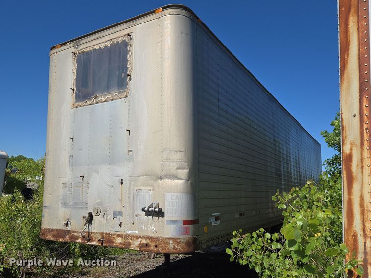 1974 Clark Equipment 42DVPR-D-3-H2 dry van trailer - EW0124