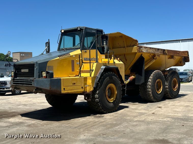 2006 Komatsu HM400-2 articulated haul truck - FC2632