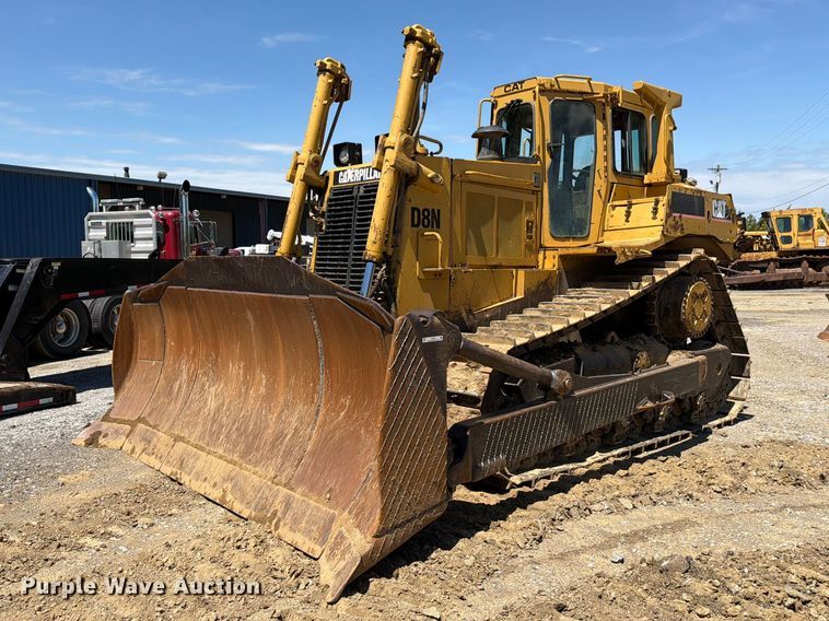 1990 Caterpillar D8N dozer - FC3084