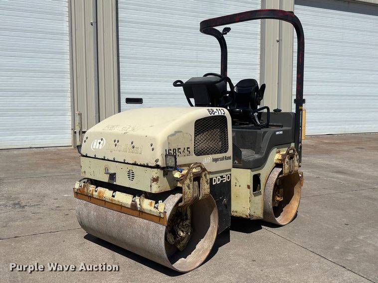 2001 Ingersoll-Rand DD-30 double drum vibratory roller - FC5744