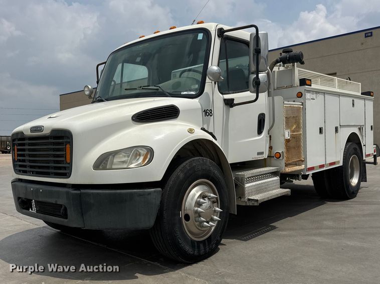 2007 Freightliner Business Class M2 utility / service truck - NA9313