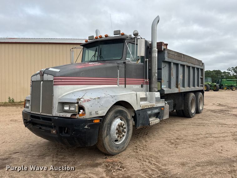 1987 Kenworth T600A dump truck - NA9320