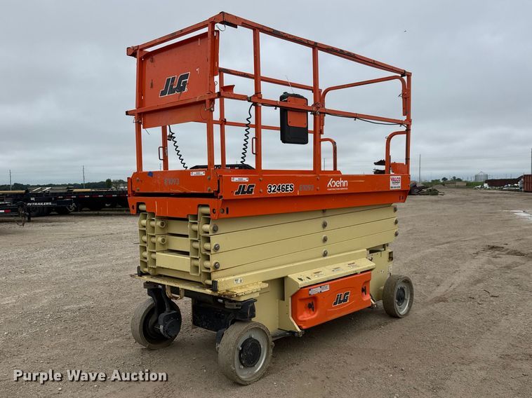 2020 JLG 3246ES scissor lift - NA9359