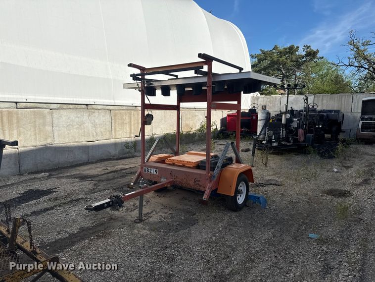 2009 SolarTech Silent Sentinel arrow board - OE9573