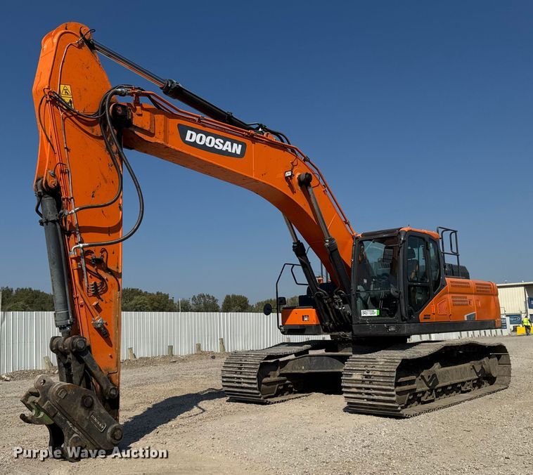 2020 Doosan DX350LC-5 excavator - YA1197