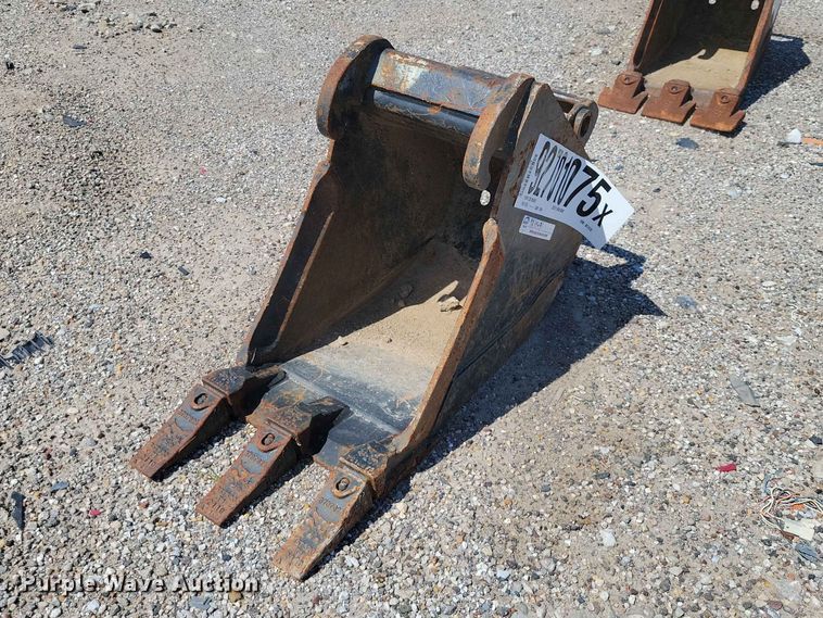 Bobcat mini excavator bucket - YA1549