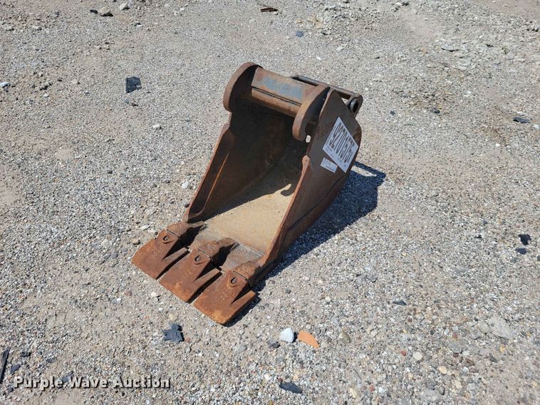 Bobcat mini excavator bucket - YA1550