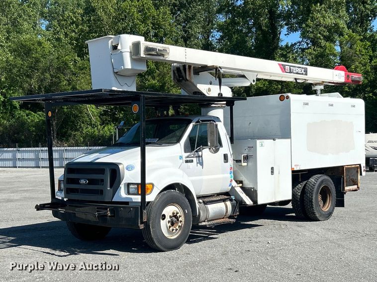 2015 Ford F750 Super Duty forestry bucket truck - YA2823