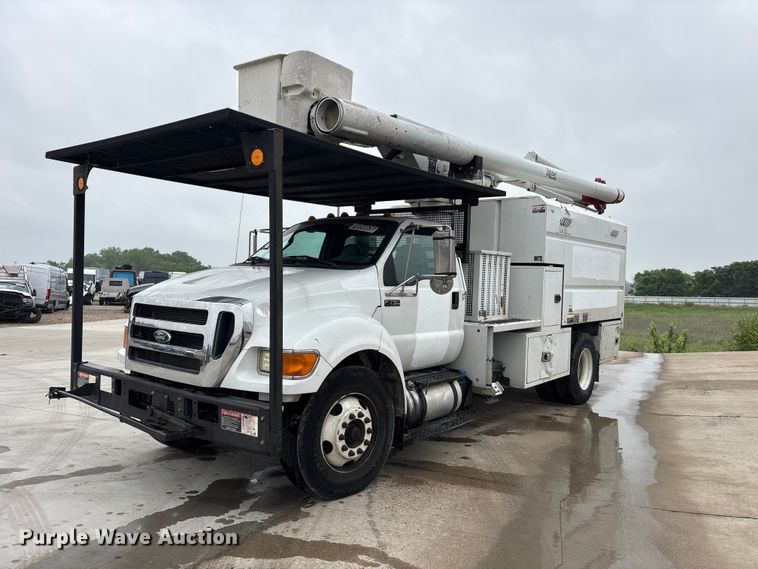 2015 Ford F750 Super Duty forestry bucket truck - YA3432