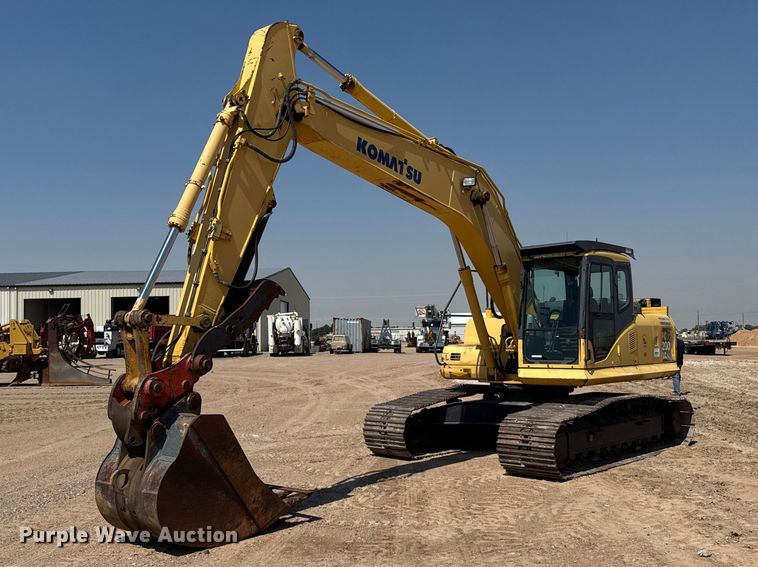 2003 Komatsu PC200LC excavator - EW4615