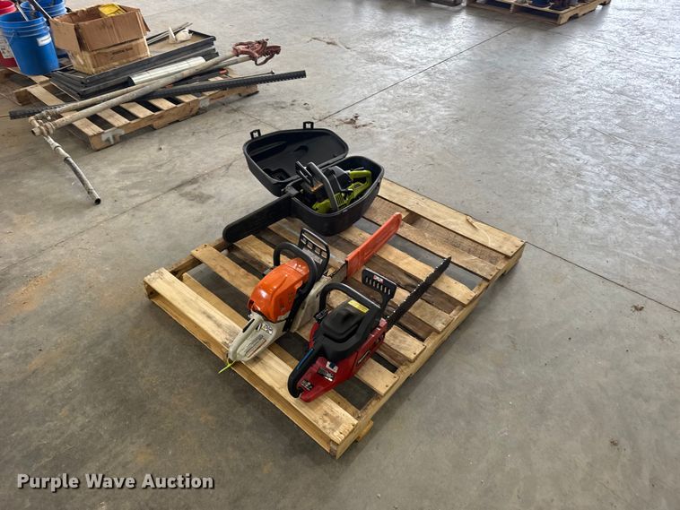 Chainsaws - EW4695