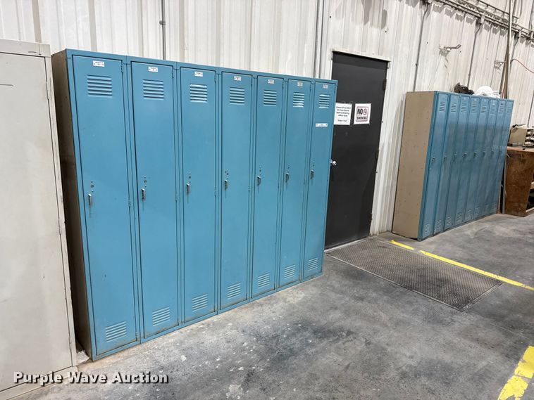 Lockers - FB6607