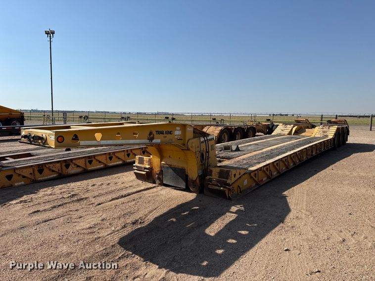 2002 Trail King TK110HDG-513 lowboy equipment trailer - GP9659