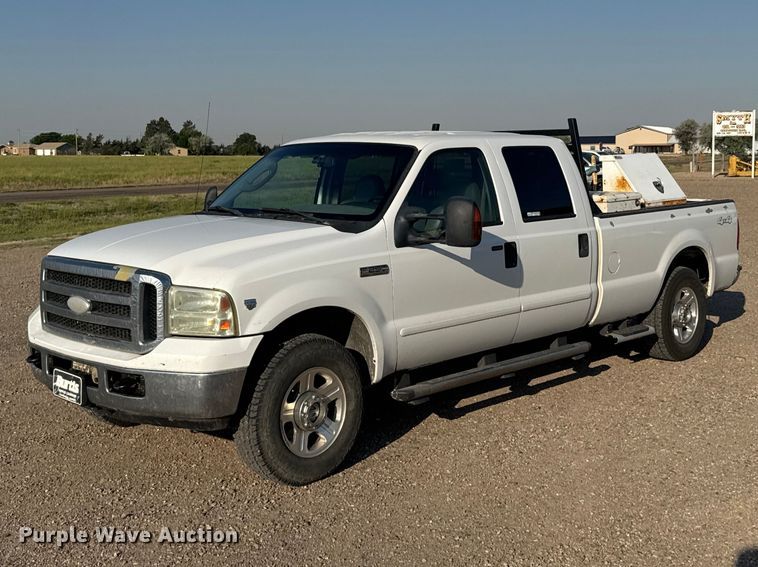 2006 Ford F250 Super Duty Crew Cab pickup truck - GP9696