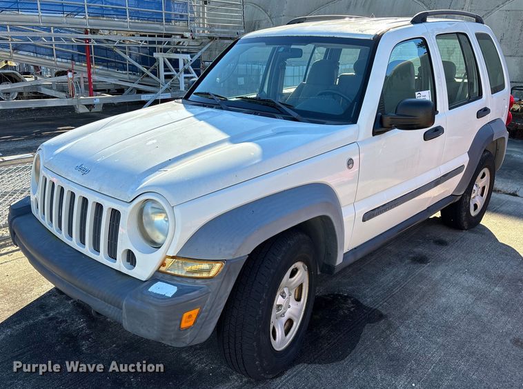2006 Jeep Liberty SUV - DU0348