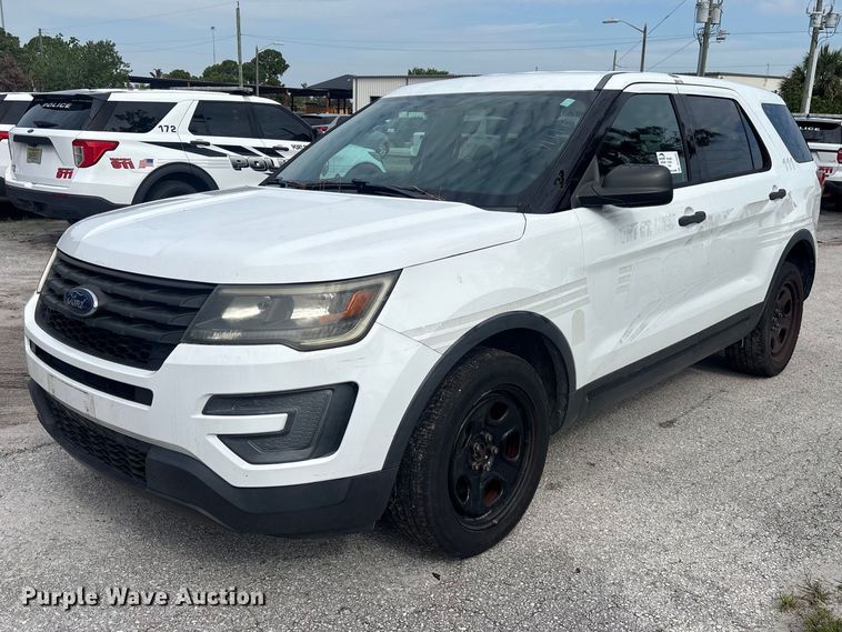 2017 Ford Explorer Police SUV - DU0432