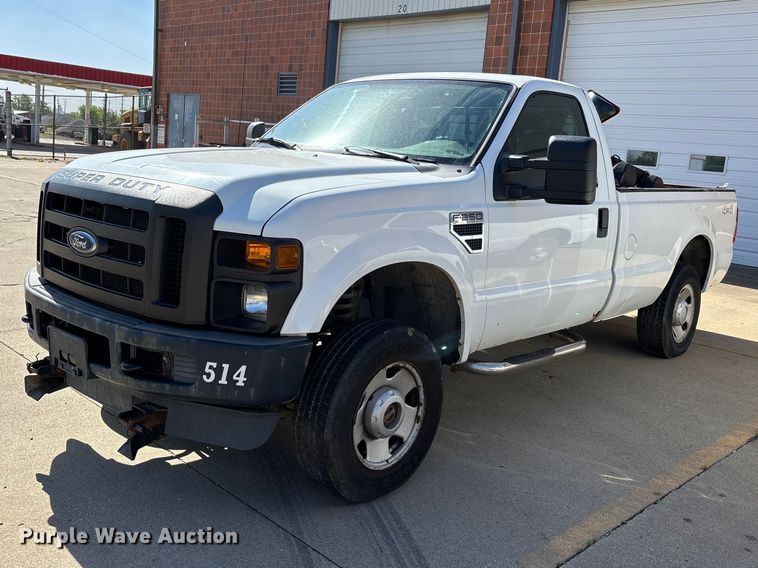 2009 Ford F250 Super Duty pickup truck - DV4338