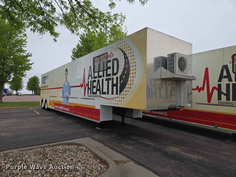 2015 Trail King Industries TK40CF medical training trailer - EB1473