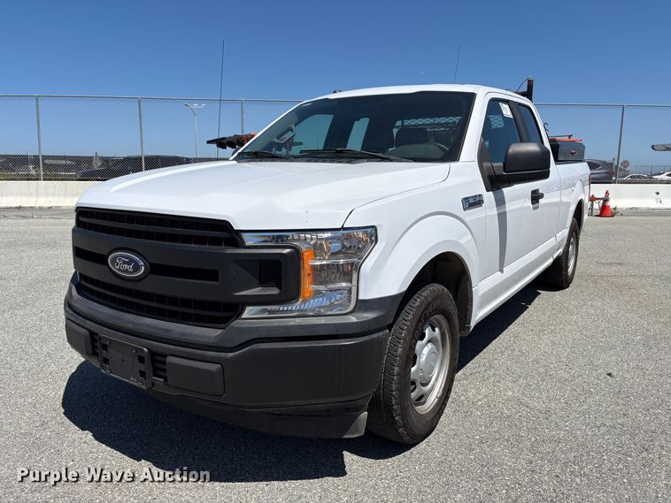 2018 Ford F150 Ext. Cab pickup truck - EC8354