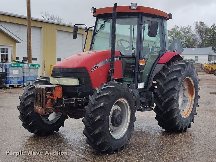2005 Case IH JX95 MFWD tractor - ED0118