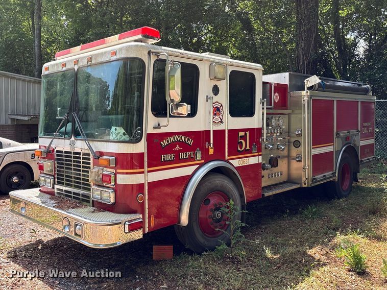 2002 HME fire truck - EF1140