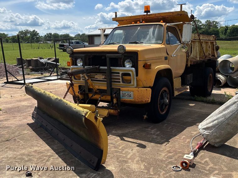 1987 Chevrolet C70 dump truck - EJ7830