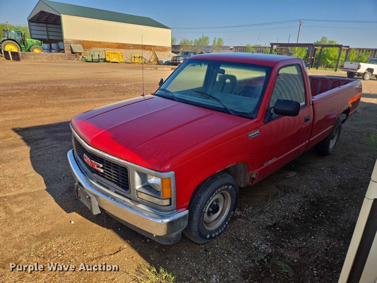 1994 GMC Sierra 1500 pickup truck - ER1640