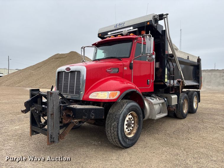 2016 Peterbilt 348 dump truck - EU0623