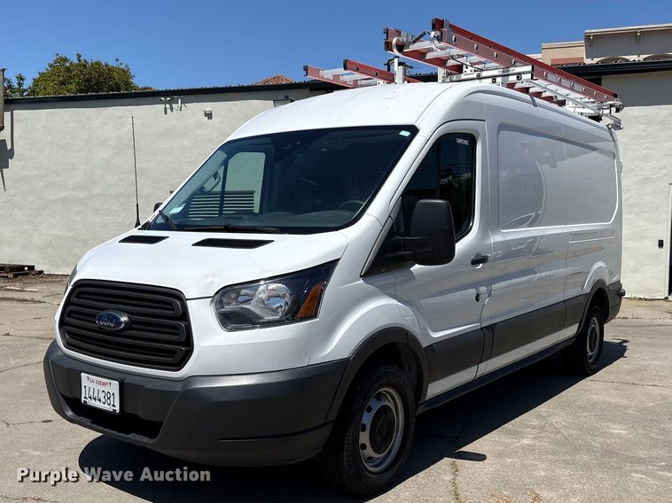 2016 Ford Transit 250 van - EU8675