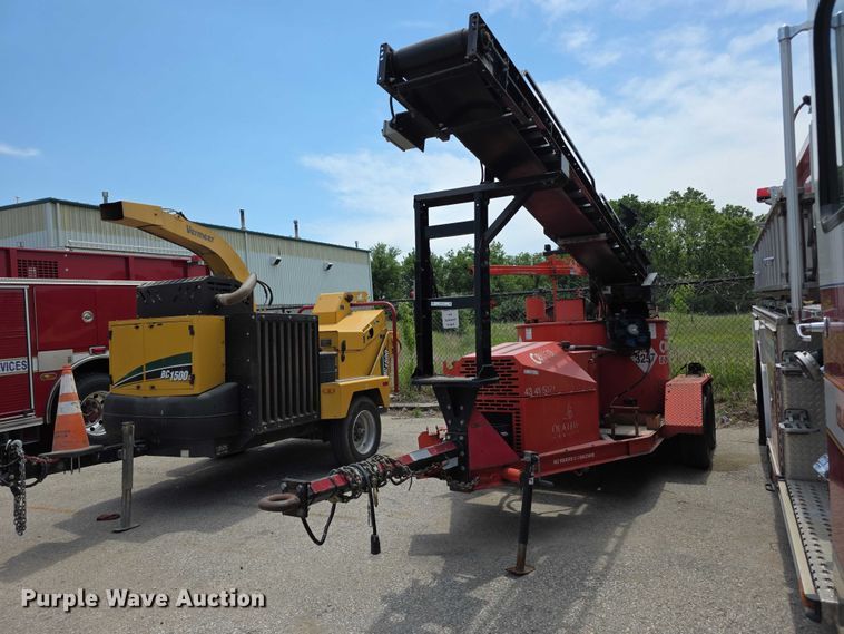 2013 Crafco EZ 1000EB melter applicator - EV2126