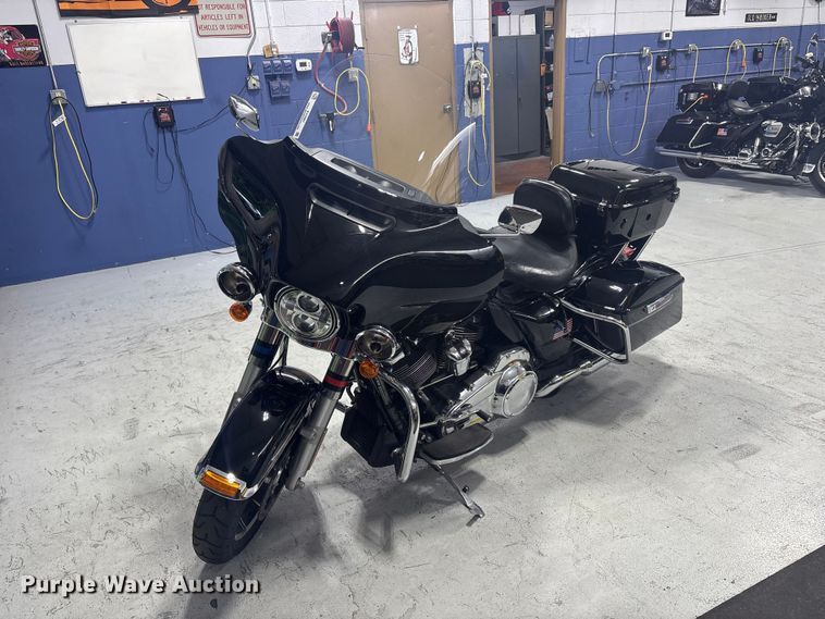 2017 Harley-Davidson Police Electra Glide motorcycle - EV2987