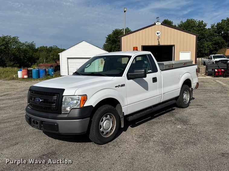2014 Ford F150 pickup truck - EX4514