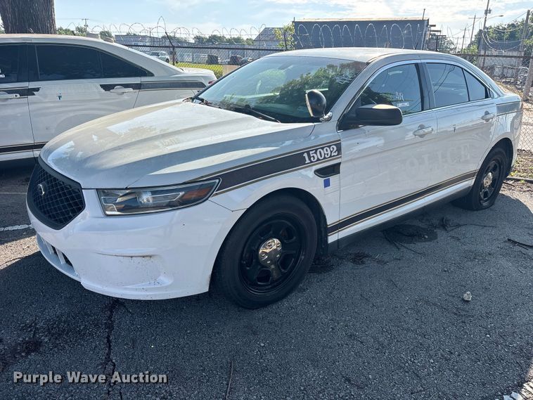 2015 Ford Taurus Police Interceptor  - FB8796