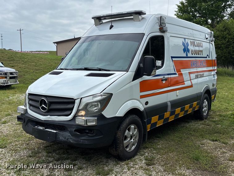 2017 Mercedes-Benz Sprinter ambulance - FG0395