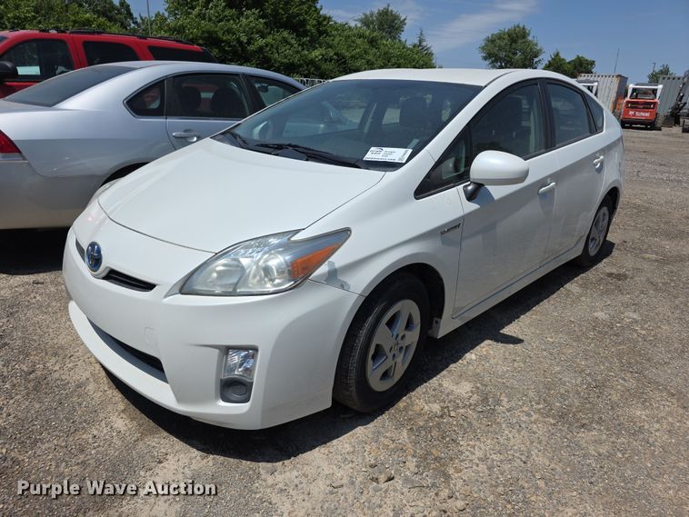 2011 Toyota Prius  - FH6085