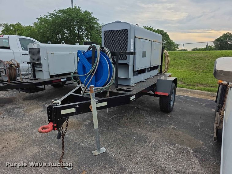 1980 Lincoln Shield Arc SAE 409  welder - FH6120