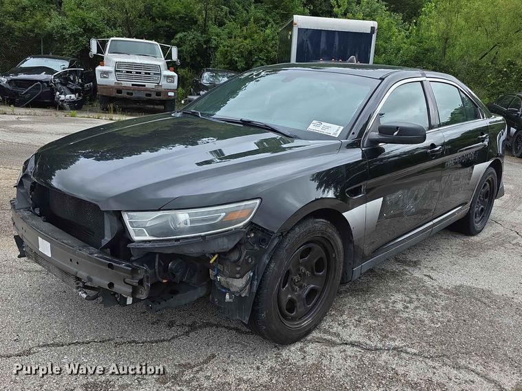 2014 Ford  Taurus Police Interceptor   - FH6124