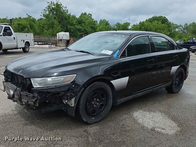 2015 Ford Taurus Police Interceptor  - FH6130